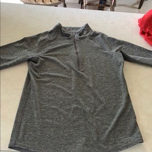 long sleeve workout jacket